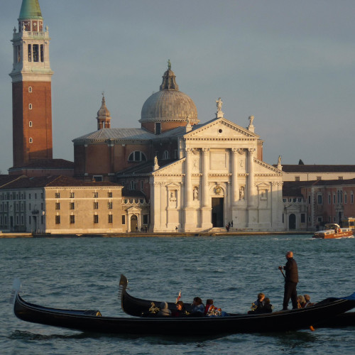 files/KRG2020/img/Exkursionen/venedig_fahrt_2018/Venedig, San Giorgio maggiore 500x500 01.jpg